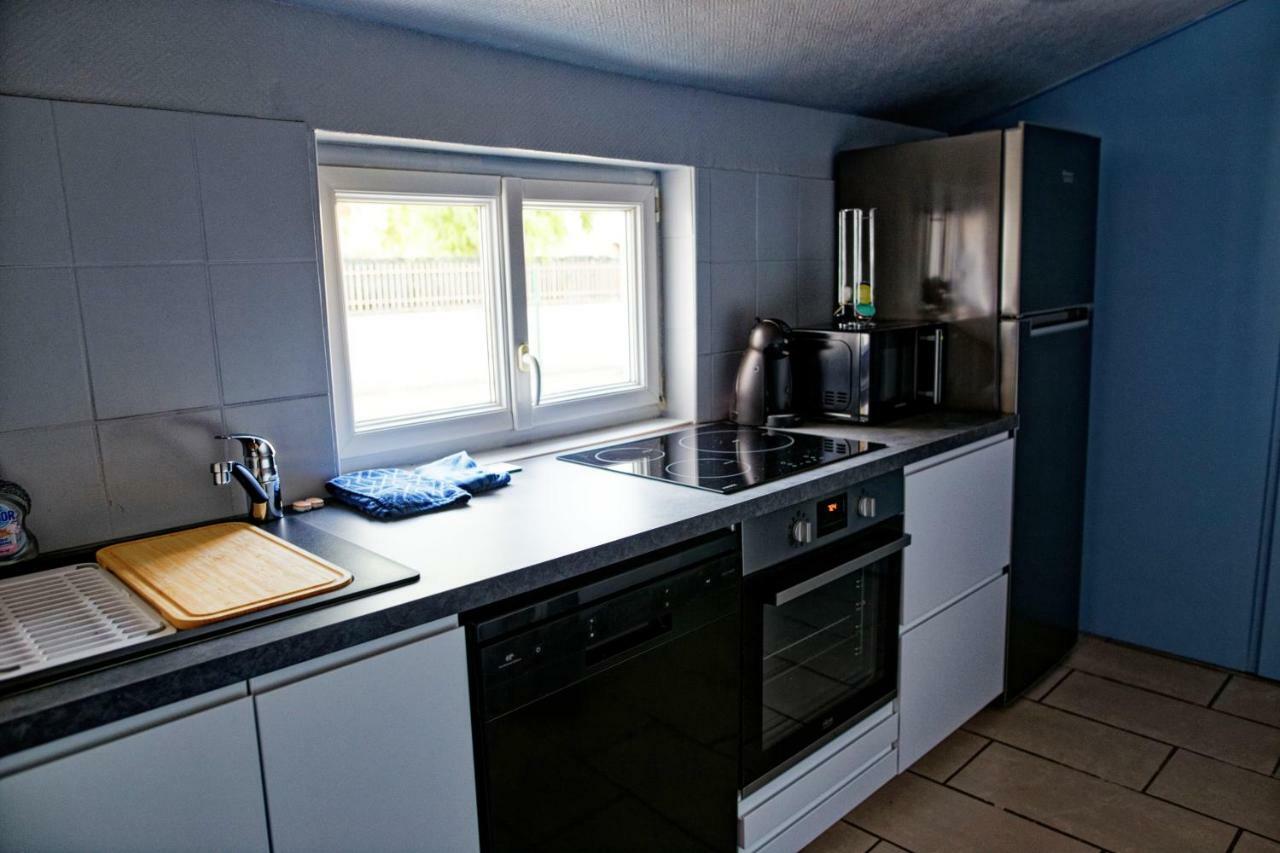 Appartement Complet 6 Personnes 80M2 , Centre Ville De Beaune Avec Parking Exterior foto